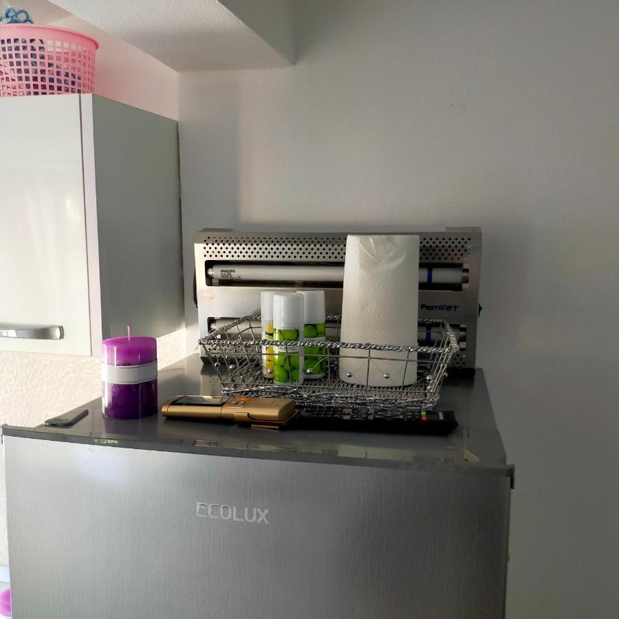 Mimoza Appartament Golem  Kültér fotó